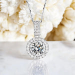 Luxurious Moissanite Necklace - D VVS1 Pendant - Ornalux