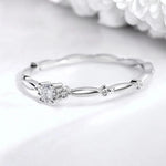 Luxury D Color VVS1 Moissanite Ring - Ornalux