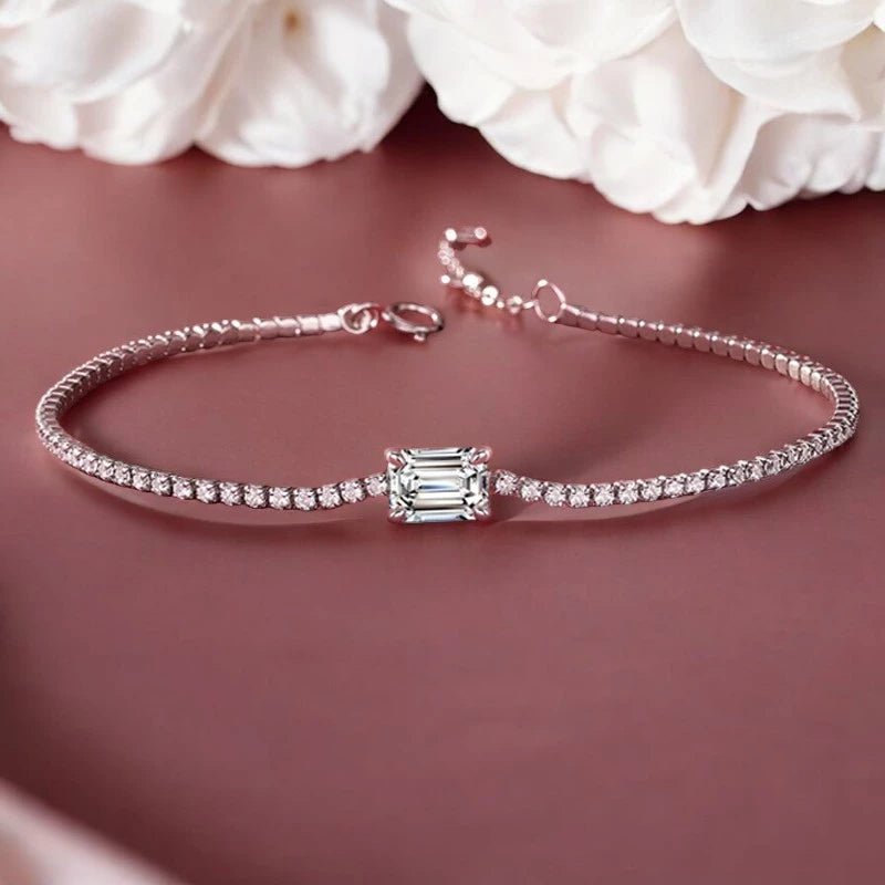 Luxury 1Ct Emerald Cut Moissanite Tennis Bracelet - Ornalux