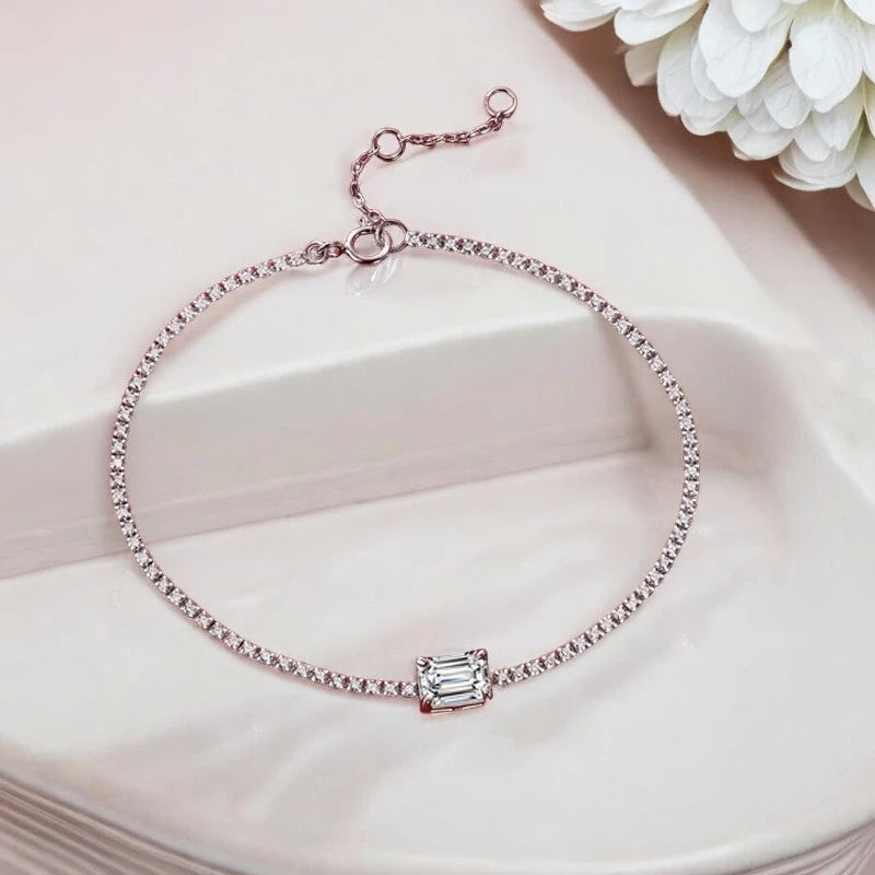 Luxury 1Ct Emerald Cut Moissanite Tennis Bracelet - Ornalux