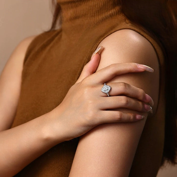 Luxury Oval 2.14Cttw Moissanite Engagement Ring - Ornalux