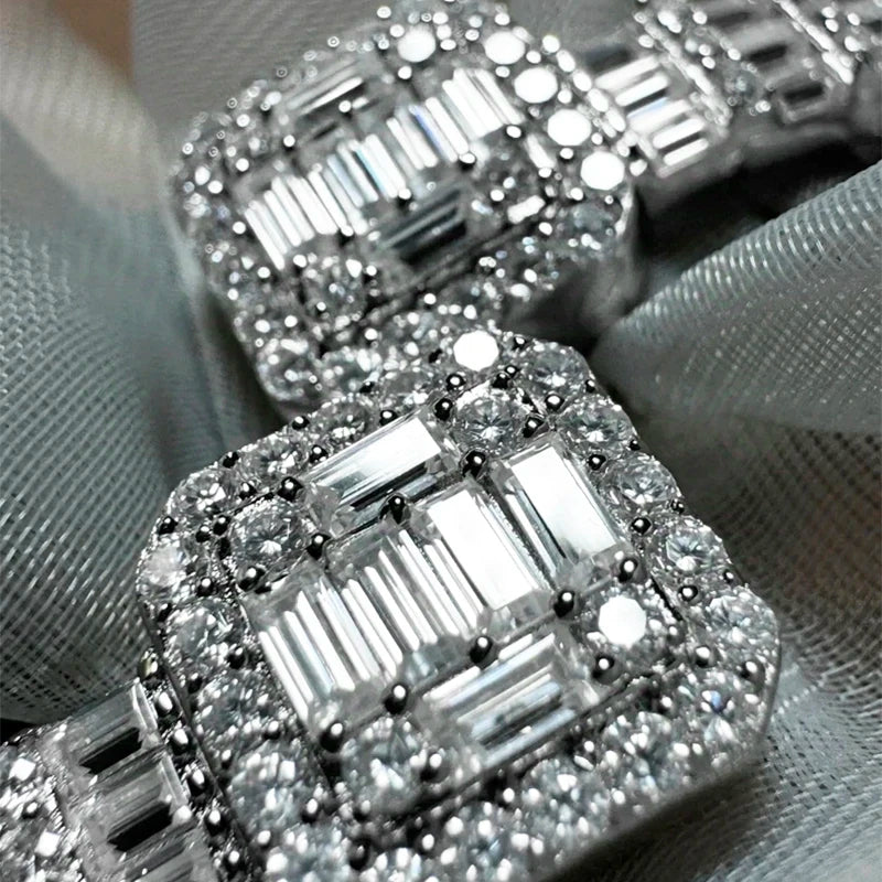 1764626596692e10a46a8cd1342363