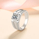 1Ct 6.5mm D VVS1 Moissanite Men's Ring - Ornalux