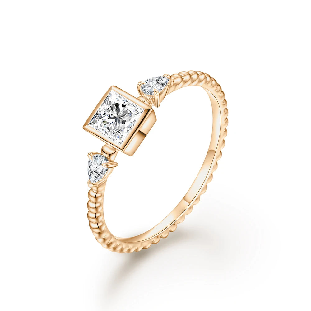 D Color Princess Cut 4*4mm Moissanite Ring - Ornalux