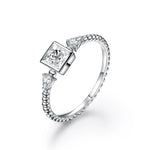 D Color Princess Cut 4*4mm Moissanite Ring - Ornalux