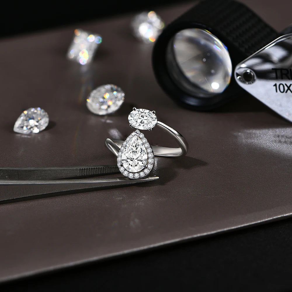 Luxury D Color 1.5CT Pear Cut Moissanite Ring - Ornalux
