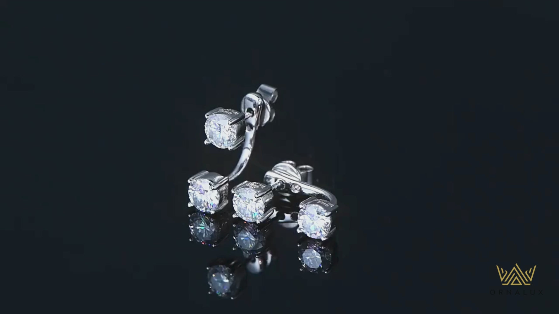 Luxury 2CTTW Moissanite Stud Earrings