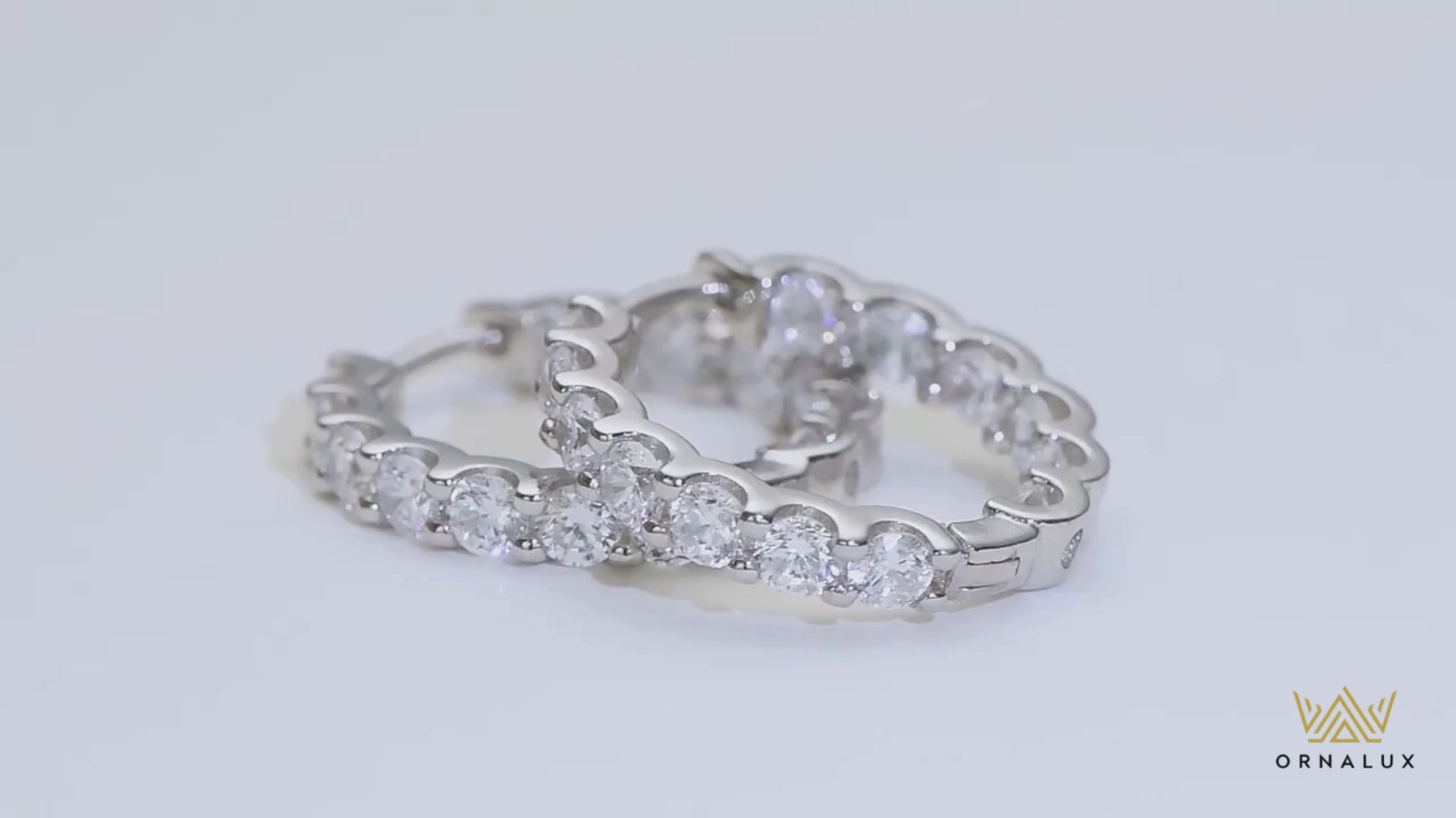 Sparkling 2.6CT Moissanite Hoop Earrings (4 Colors)