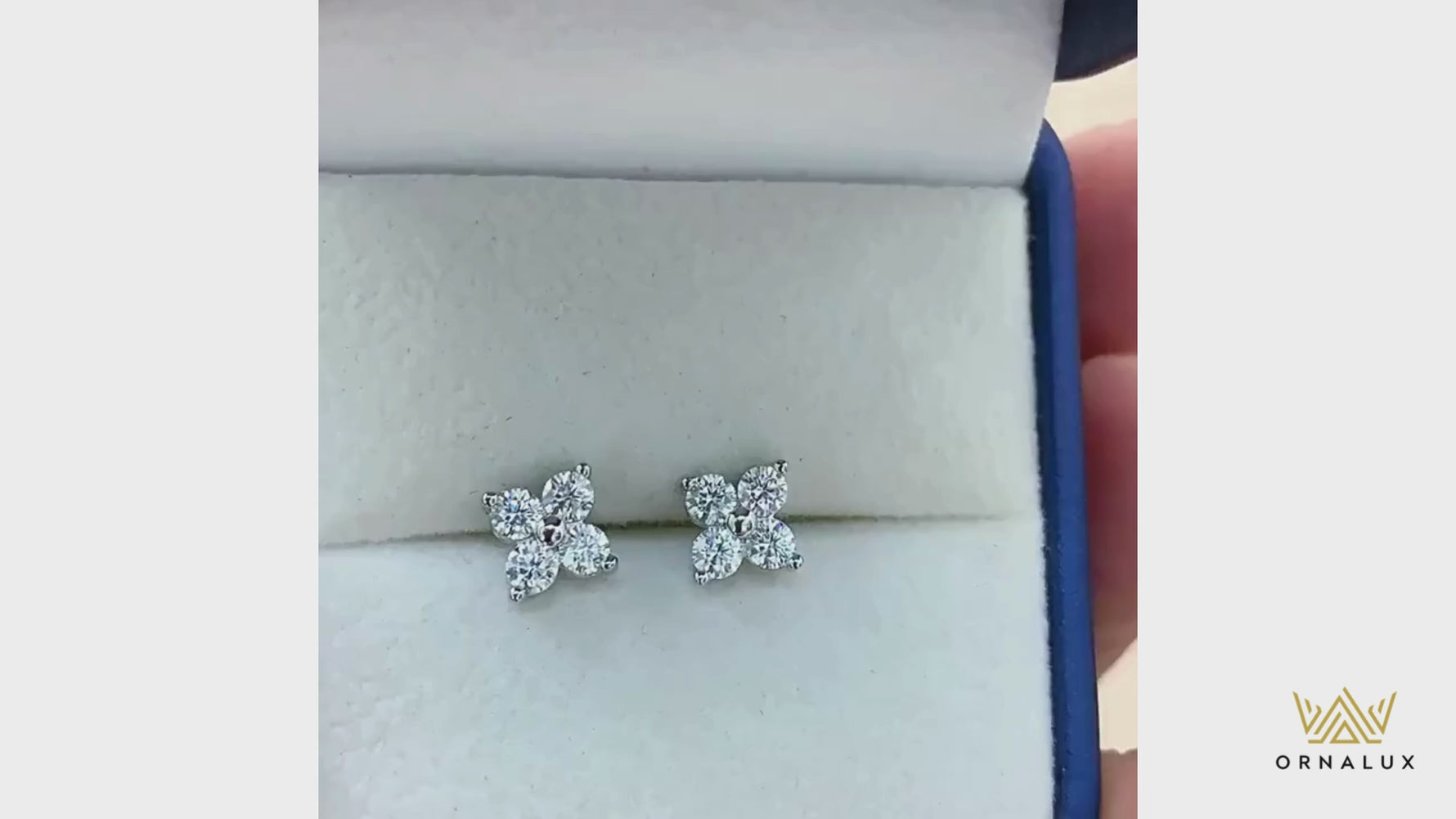 0.8CTTW Moissanite Stud Earrings 4 Stones Classic