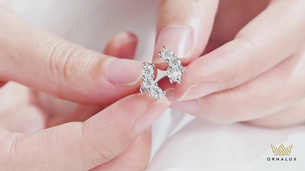 0.6cttw Full Moissanite Stud Earrings