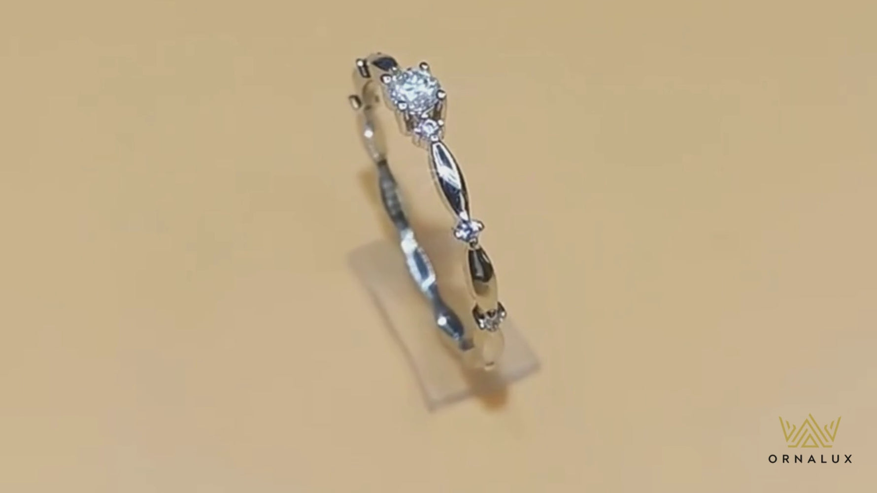 Luxury 0.1CT D Color Moissanite Ring